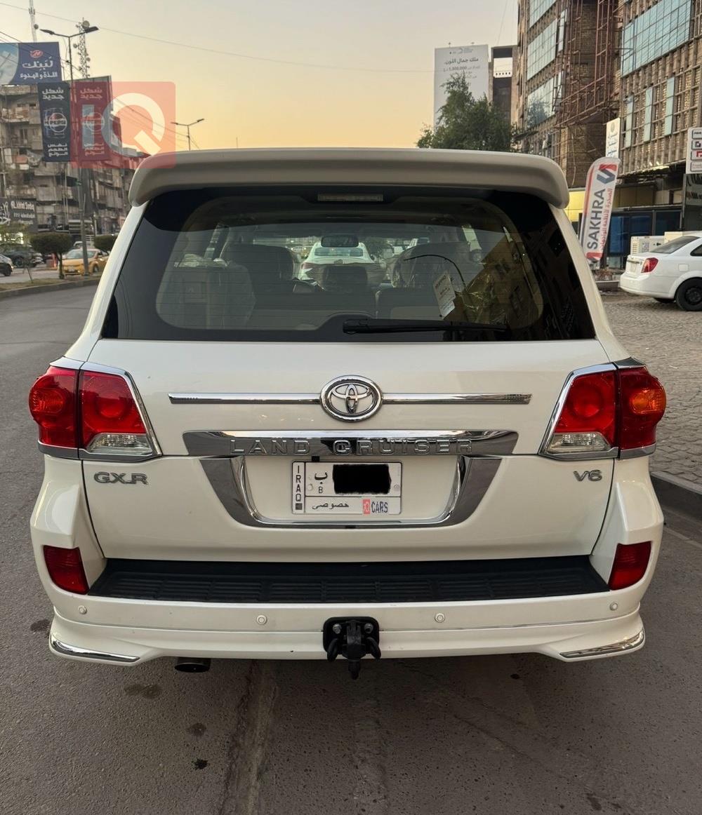 تويوتا لاندكروزر